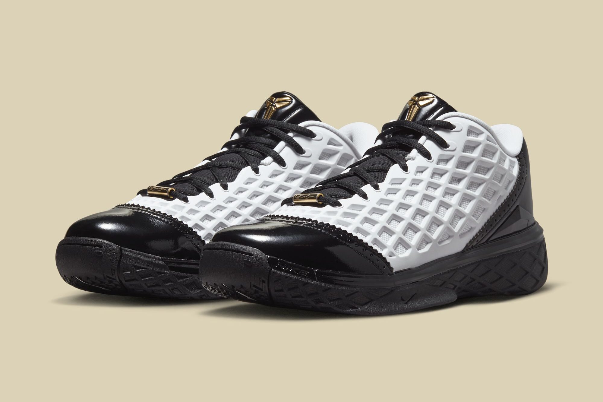 Nike Kobe 3 Mambacita 5/1発売|ジジ追悼の全情報