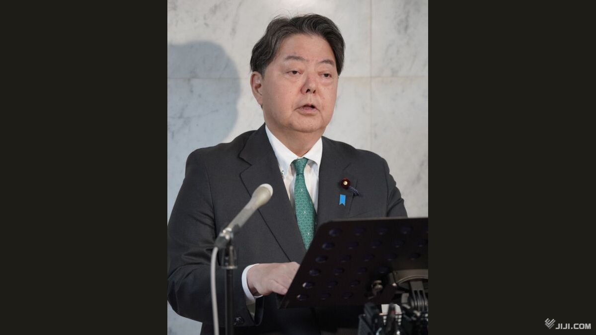 ふるさと納税の手数料1379億円｜総務省が仲介サイトに引き下げ要請