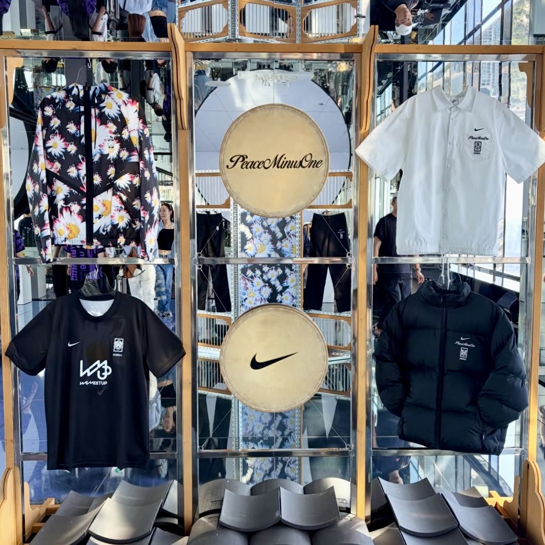 PEACEMINUSONE Nike Cryoshot スエードアッパー ビンテージ加工詳細