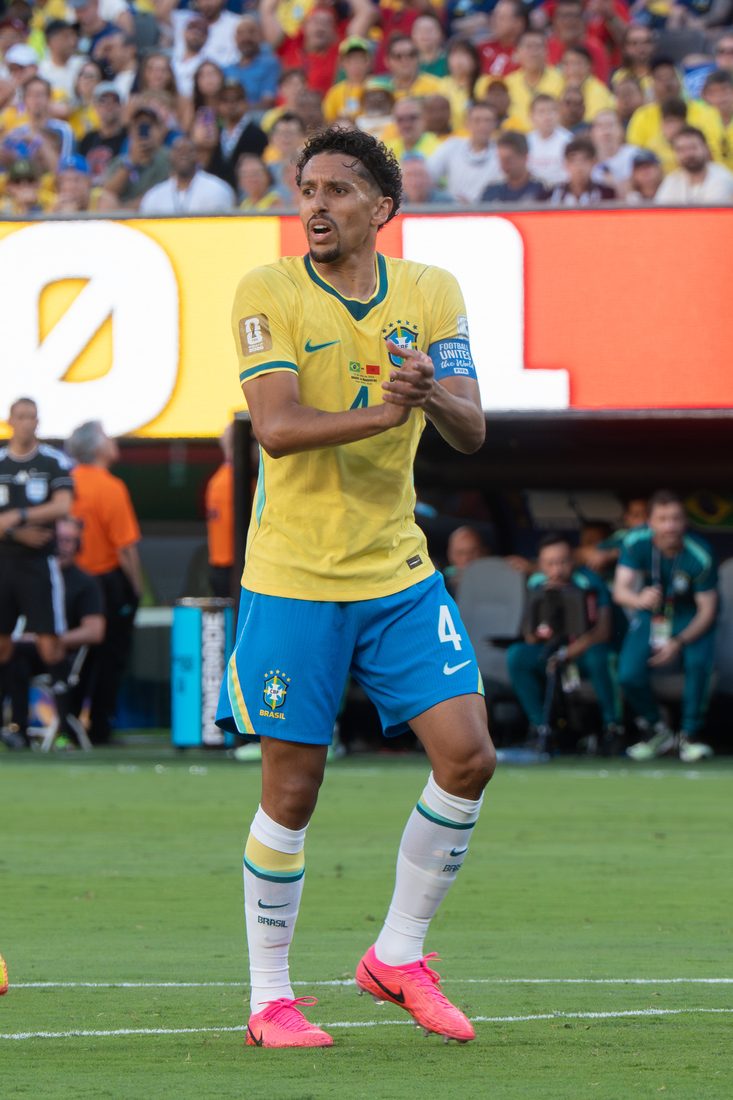ブラジル代表 マルキーニョス W杯2026 守備の柱 黄色のユニフォーム
