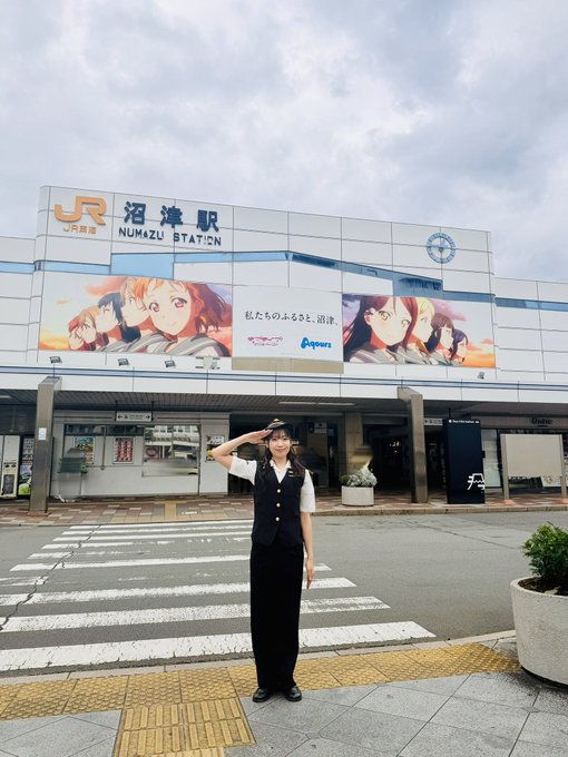 JR東海×ラブライブ!サンシャイン!! 沼津マンホール贈呈式｜Aqours四季めぐり