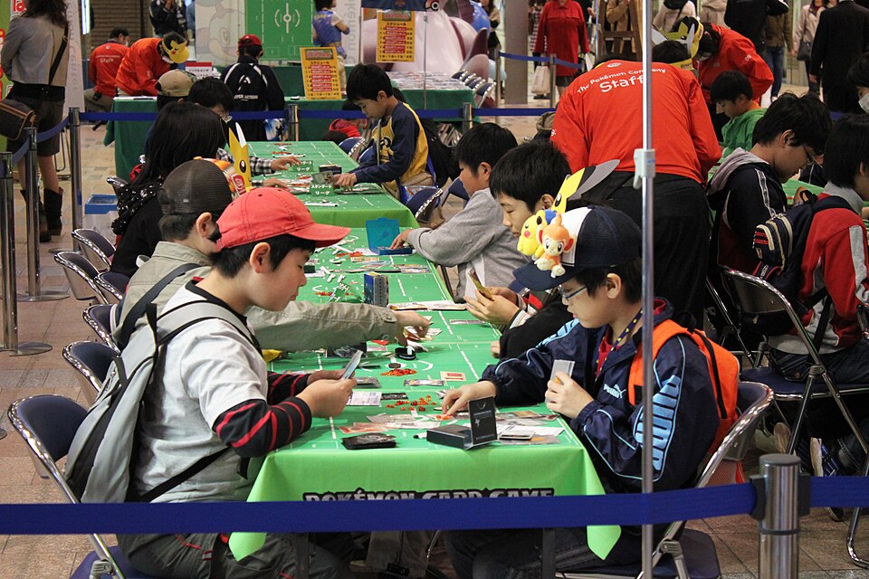 ポケモンカードゲームのプレイイメージ