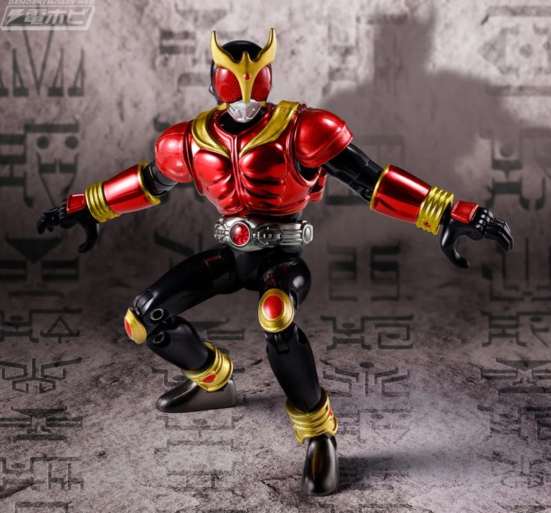装着変身 仮面ライダークウガ マイティフォーム の可動ポージング