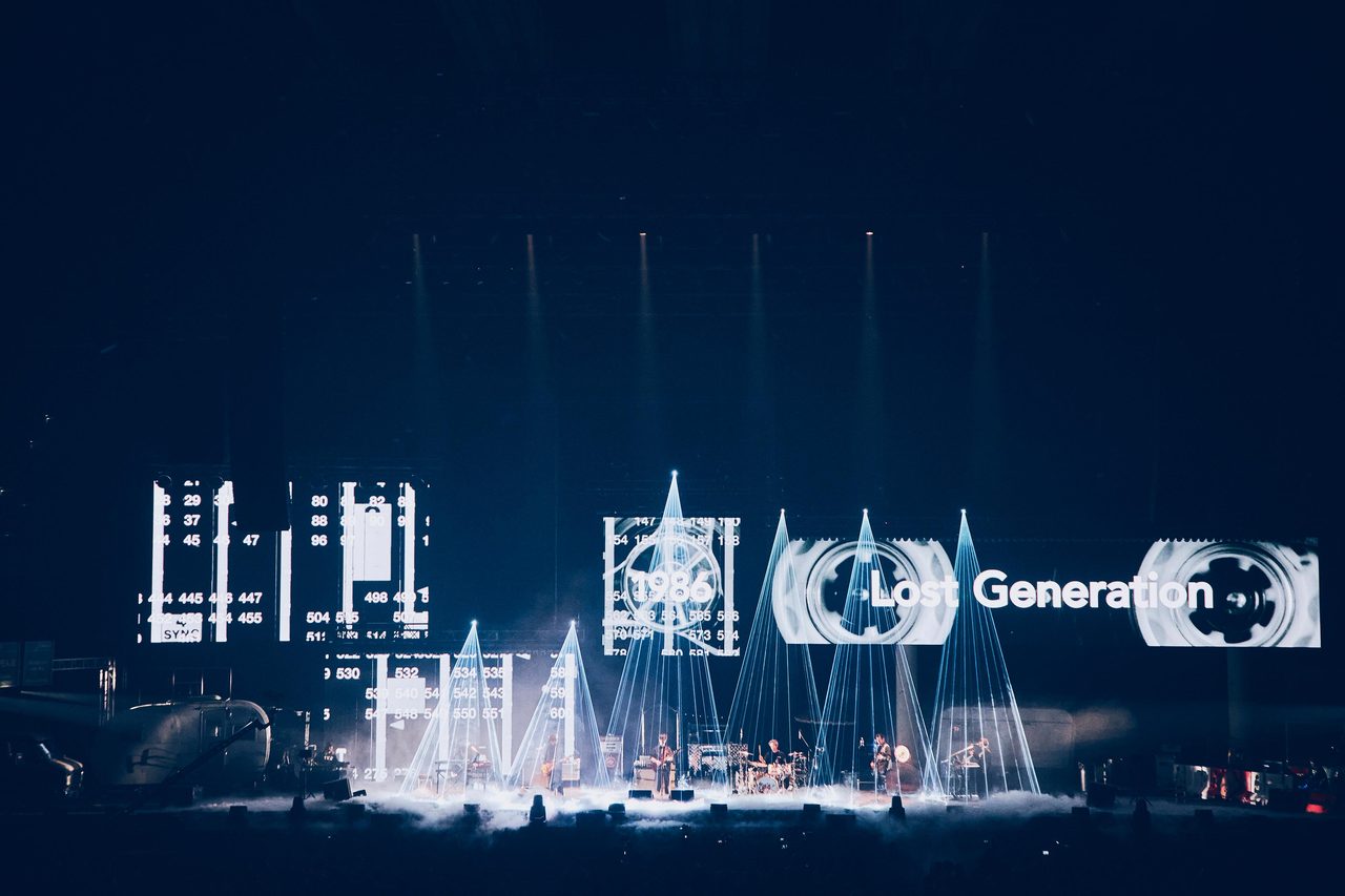 ASIAN KUNG-FU GENERATION ライブ演出Lost Generationのステージ