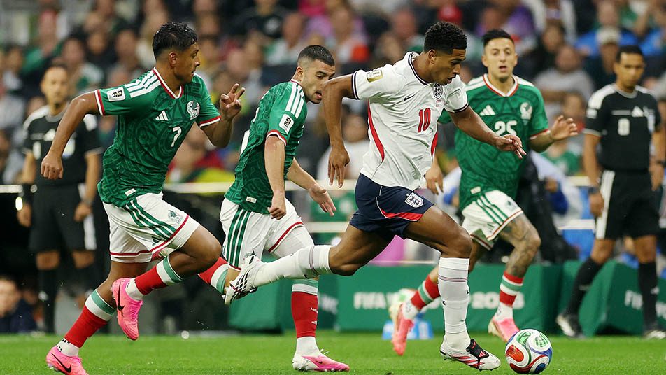 ベリンガムがメキシコ戦でドリブル突破 イングランドW杯2026