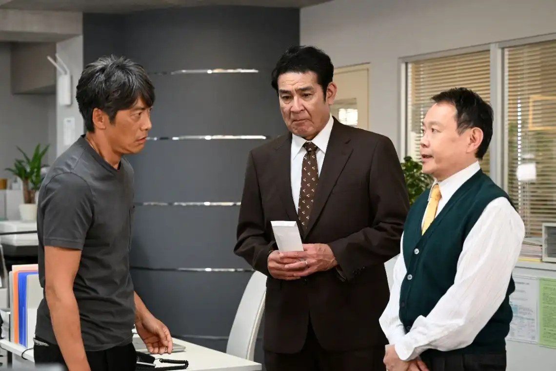 GTOドラマ第2話 鬼塚英吉と近藤芳正演じる中丸のシーン