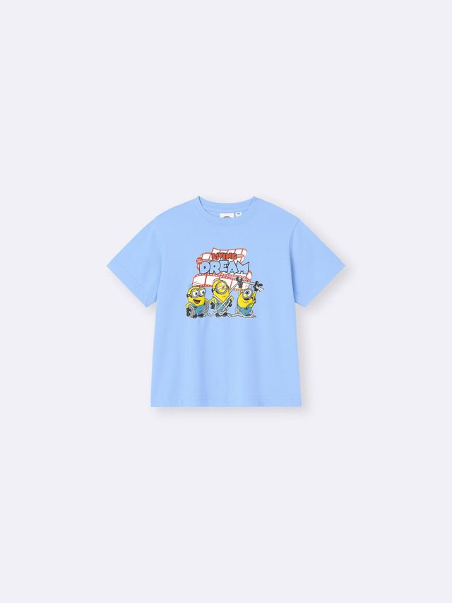 GU×ミニオンズ＆モンスター Tシャツ着用イメージ2
