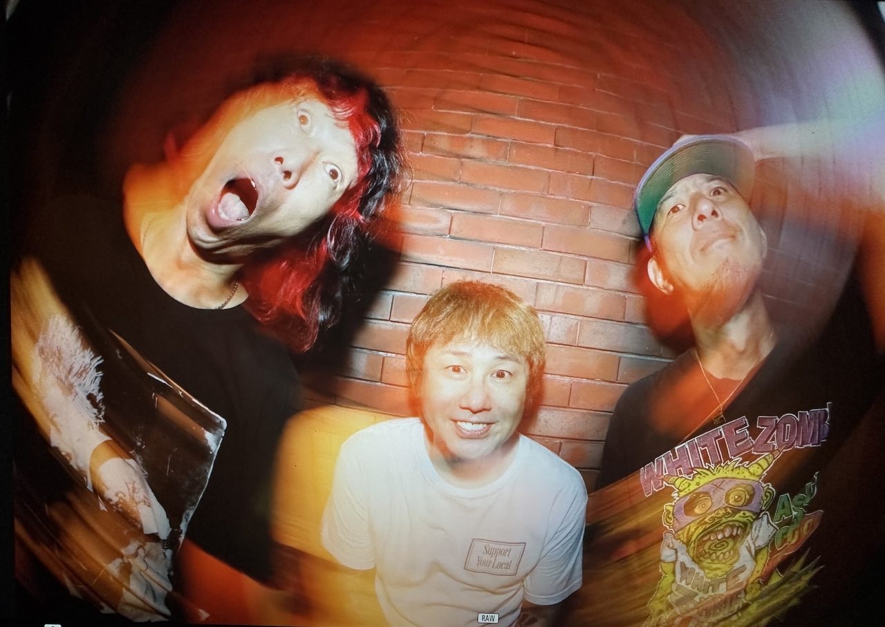 Hi-STANDARD 横山健 難波章浩 ZAX 3人のバンド写真