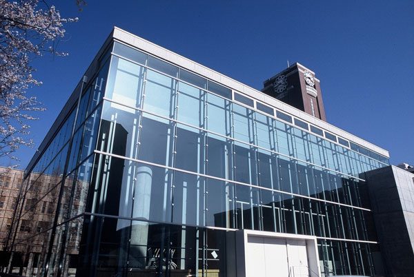 京都大学 時計台の塔時計 国際卓越研究大学制度の解説