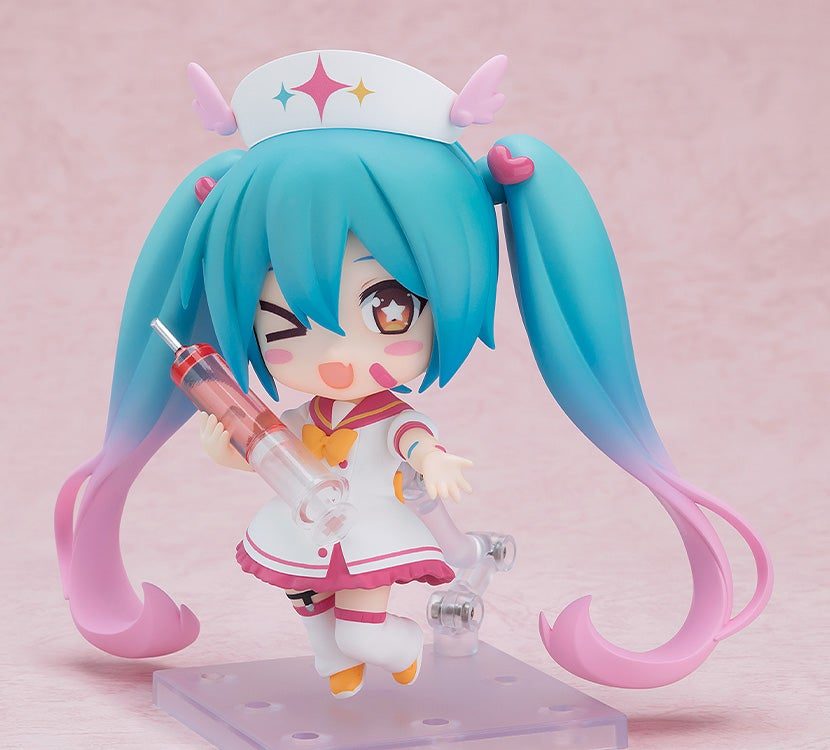 ねんどろいど 初音ミク マジカルキュア版のナース衣装の造形