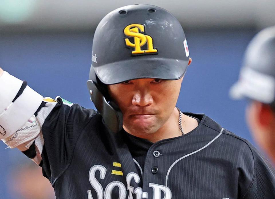 ソフトバンク一筋19年で引退を決断した中村晃