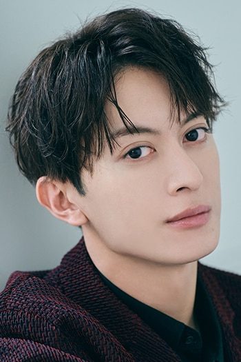 真島吾朗役 菊池修司