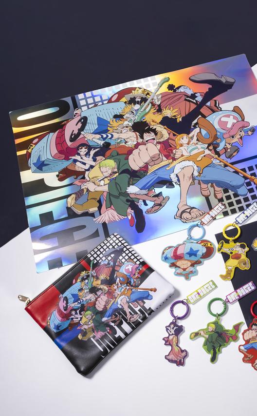 STRAW HAT CREW B3オーロラポスターと合皮ポーチ