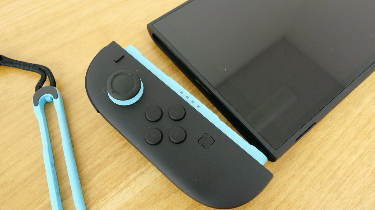 改訂版にはユーザーがバッテリーを交換できるJoy-Con 2が付属する