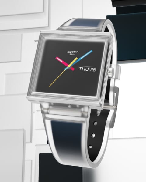 Swatch WHAT IF…JELLY? ブラック 着用イメージ
