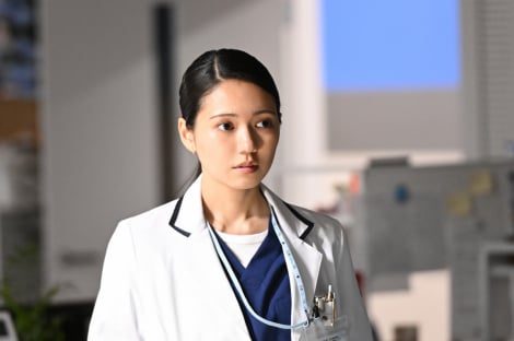 VIVANT続編に出演する二階堂ふみの写真