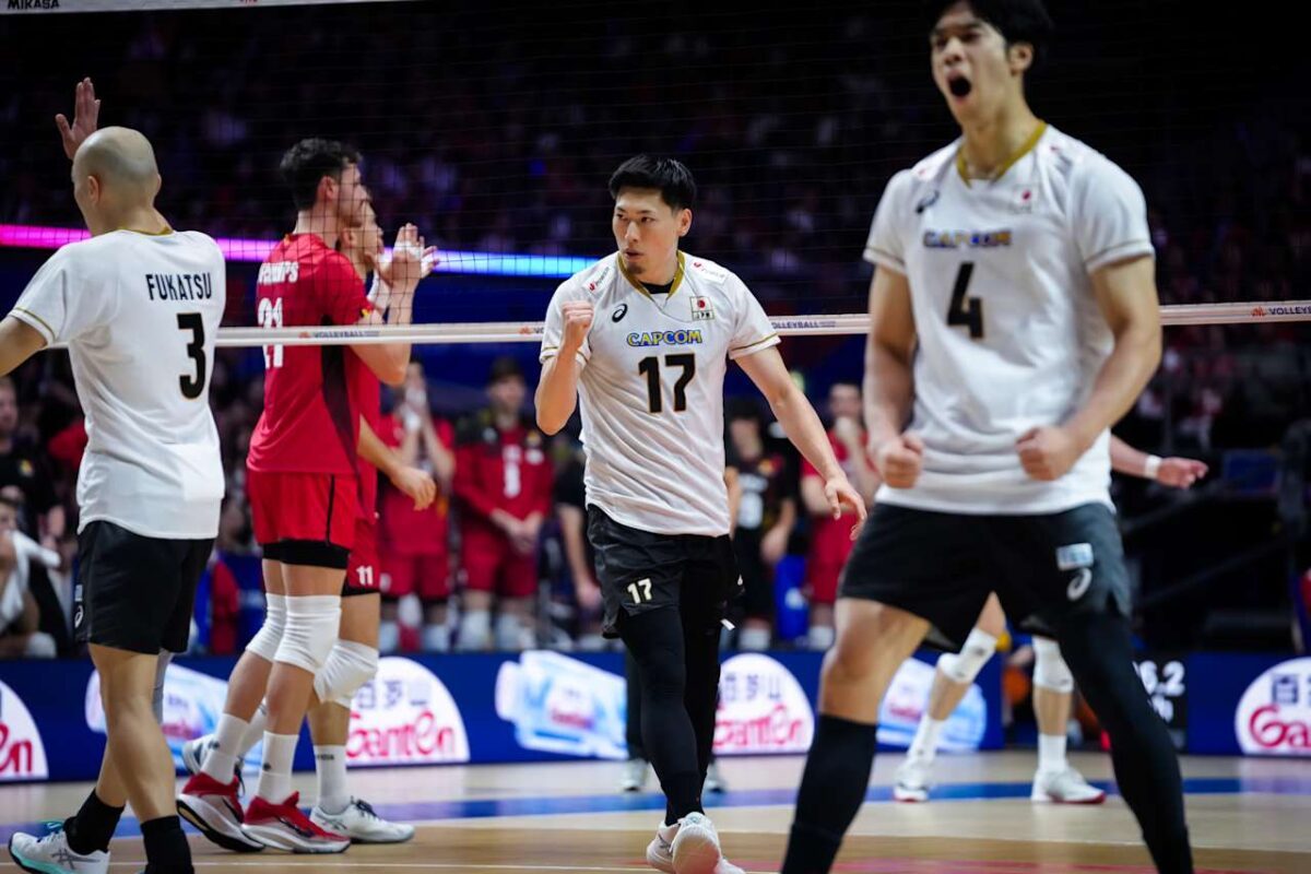 バレーボール男子日本代表 VNL2026予選ラウンドの試合中の選手たち