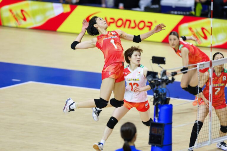 バレーボール女子日本代表 スパイクシーン
