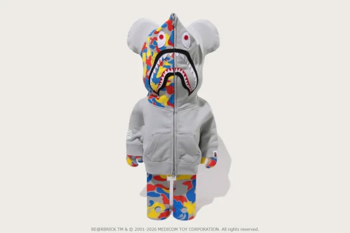 BAPE×MEDICOM TOY BE@R SHARK FULL ZIP REVERSIBLE HOODIE カモ柄