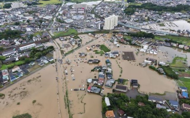 千葉県大網白里市で発生した豪雨による住宅地の冠水