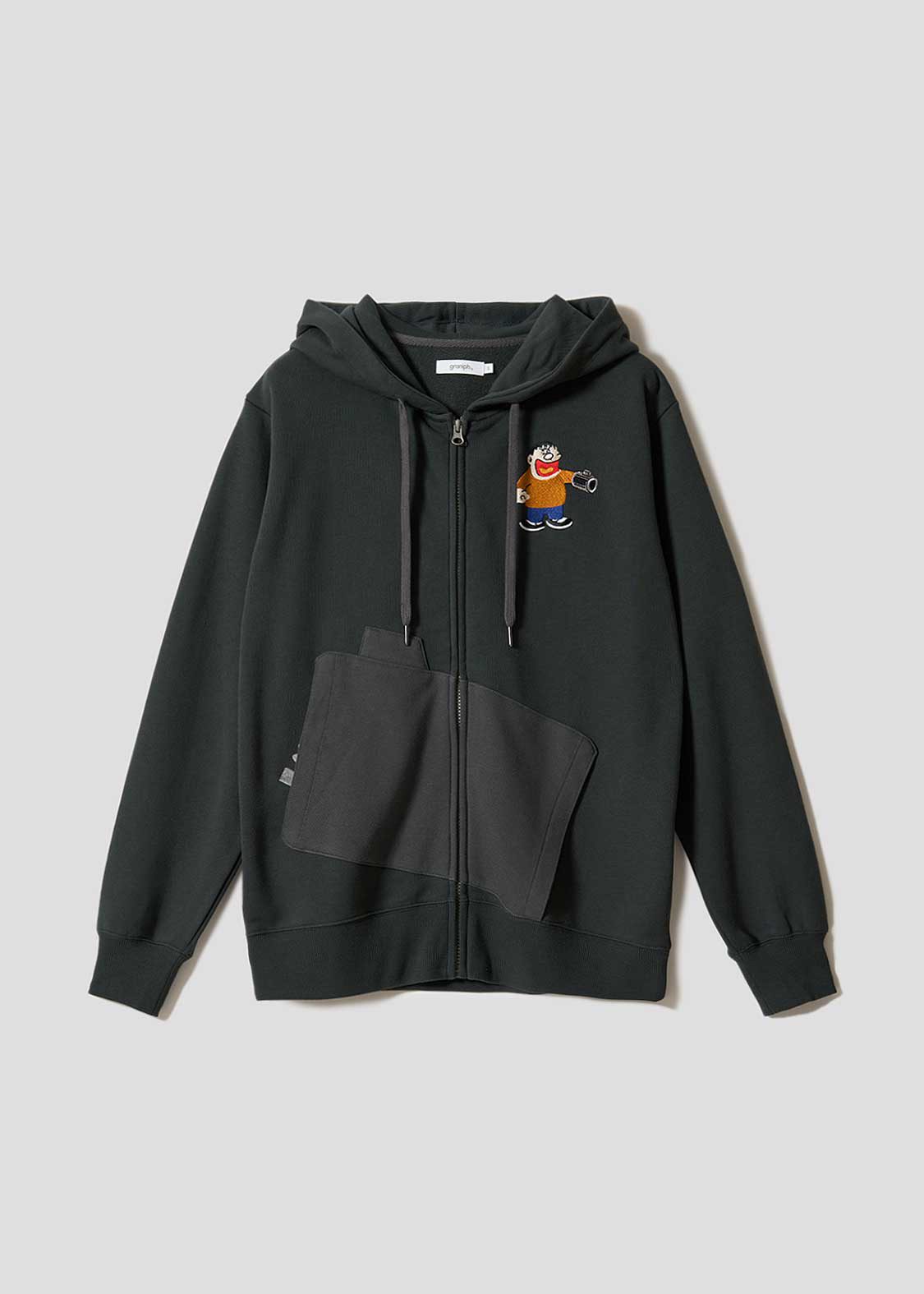 ドラえもん空気ほうモチーフのジップパーカー 8900円