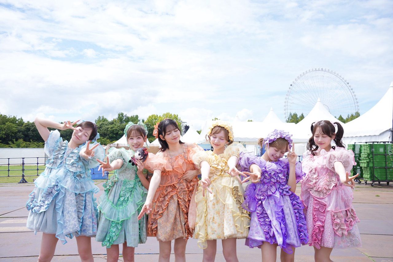 SUMMER SONIC 2026大阪 FRUITS ZIPPERメンバーの集合写真