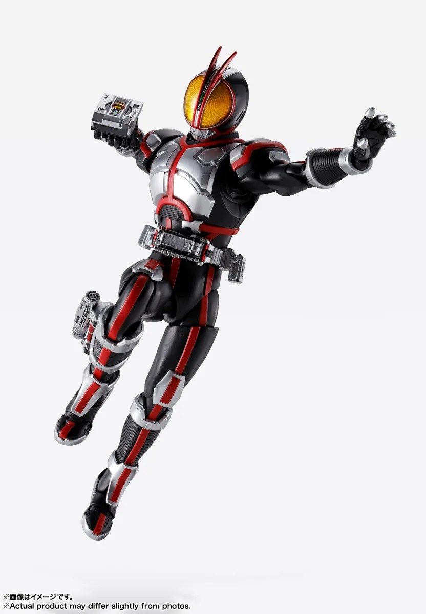S.H.Figuarts 真骨彫製法 仮面ライダーファイズ ジャンプポーズ