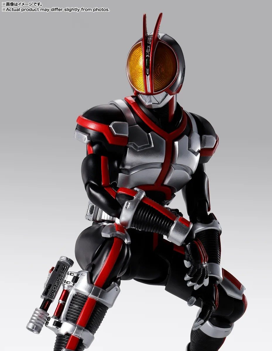 S.H.Figuarts 真骨彫製法 仮面ライダーファイズ 頭部アップ