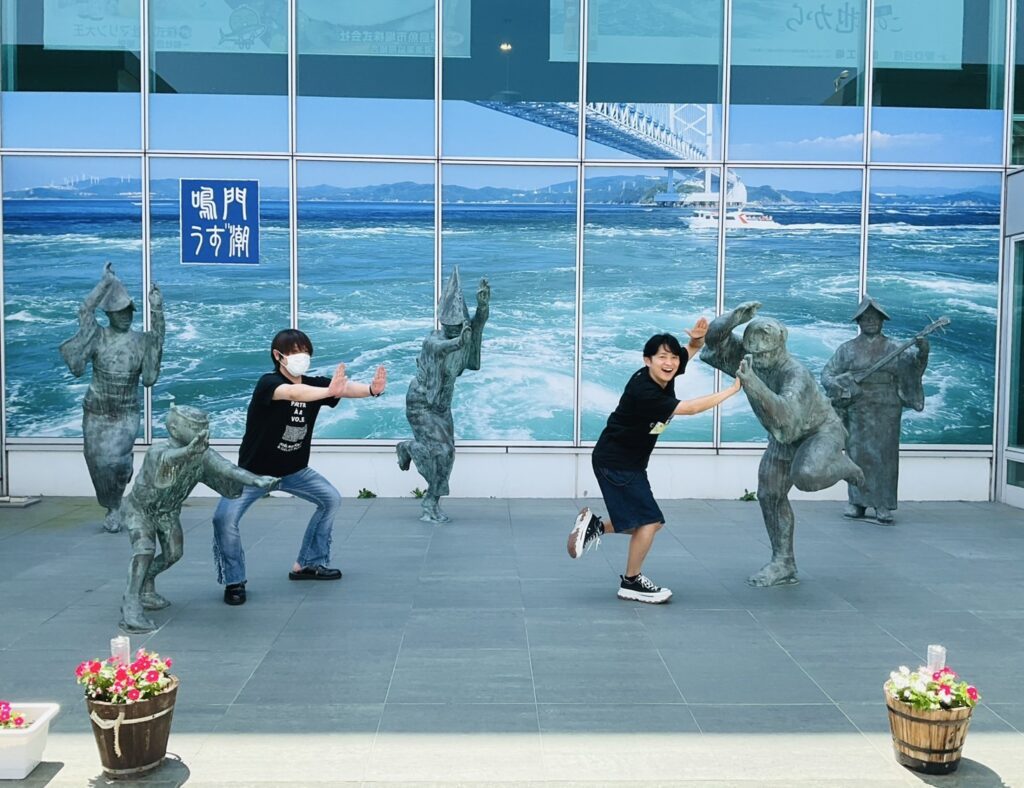 下野紘 松岡禎丞 徳島阿波おどり 参加時の写真