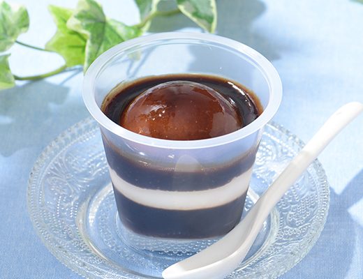 ローソンの新作「バニラムースをのせたコーヒーゼリー」