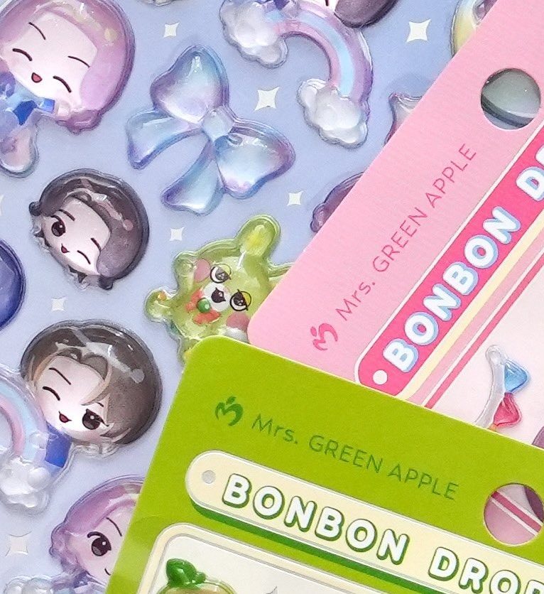 Mrs.GREEN APPLE×ボンボンドロップシール ブルー系パープル台紙のデザイン詳細