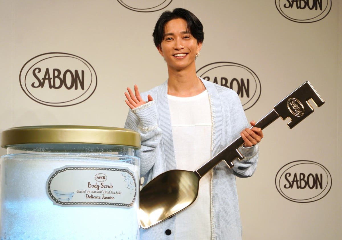 SABON発表会に登壇した田中樹(SixTONES)とボディスクラブ