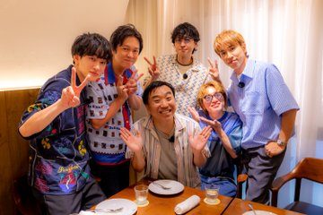 SUPER EIGHT 関西テレビ特番収録時の記念写真