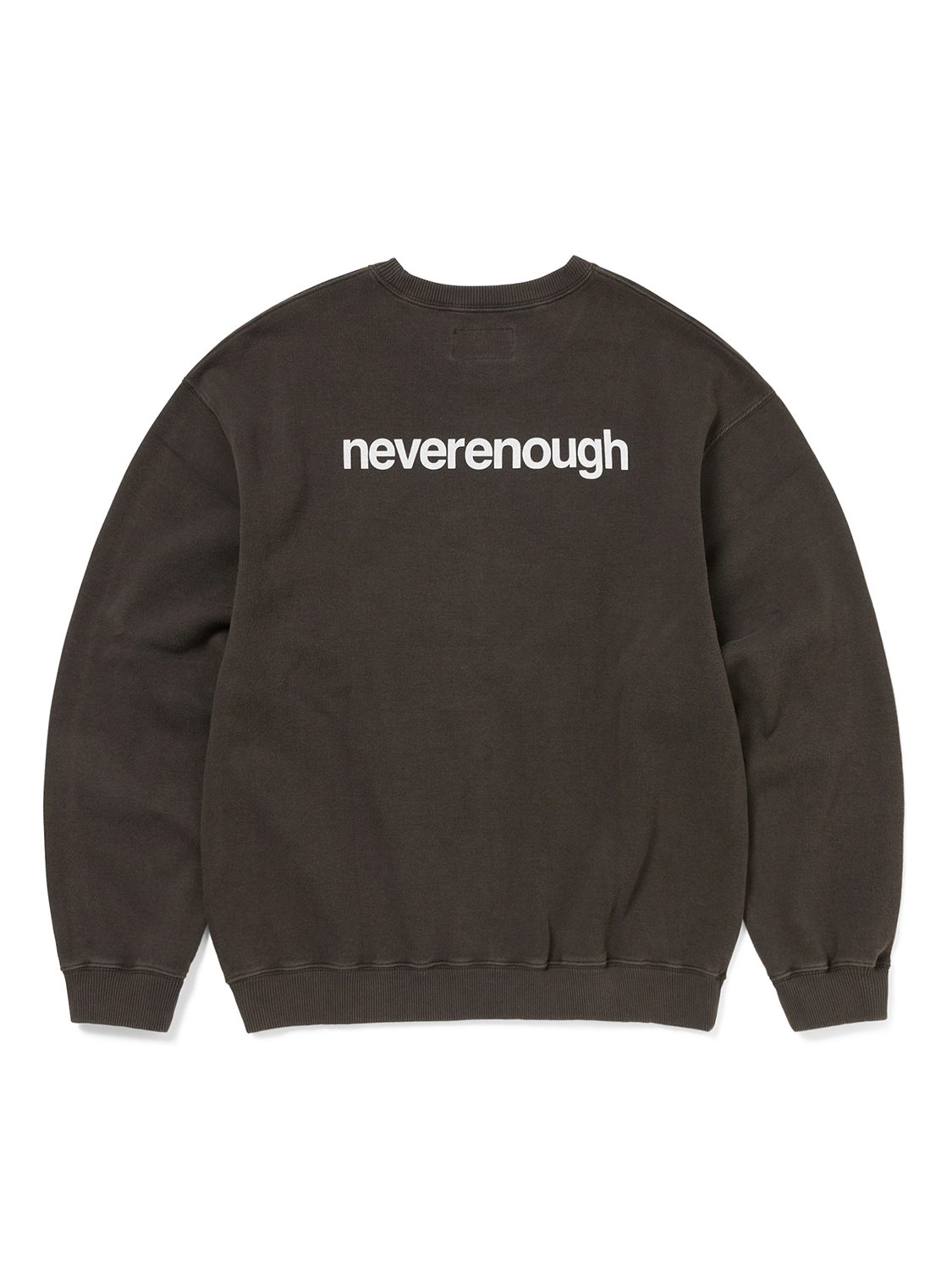 thisisneverthat×fragment design クルーネックスウェット バックの「neverenough」ロゴ