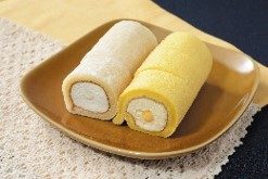 ローソン月見ミニもち食感ロール(バニラ&カスタード)