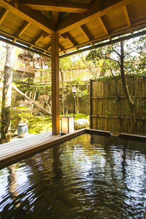 芦原温泉の露天風呂