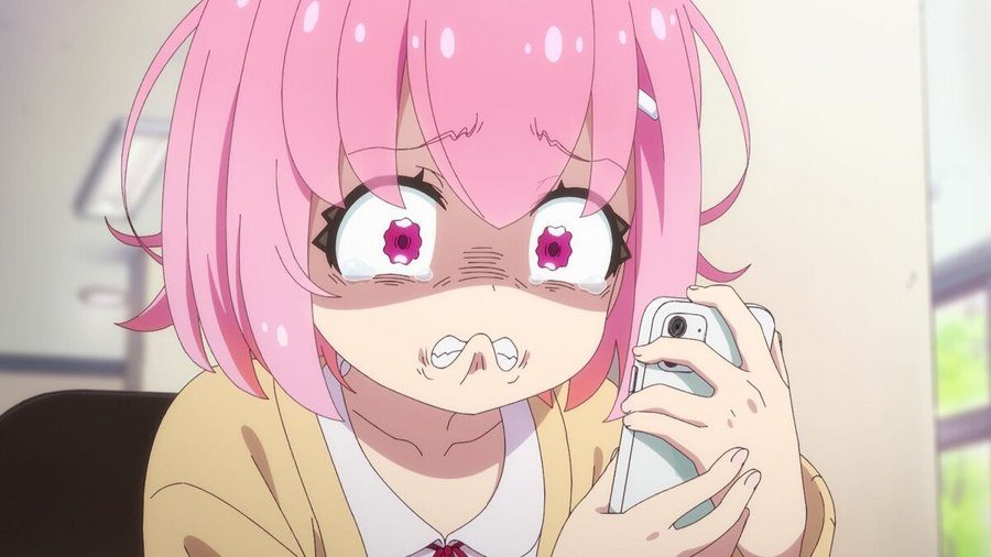 FX戦士くるみちゃん 第2話 くるみがスマホを握りしめる場面