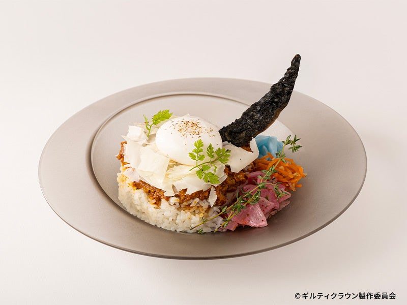 ヴォイド解放カレー 税込1,990円 半熟卵とチーズを重ねたカレー