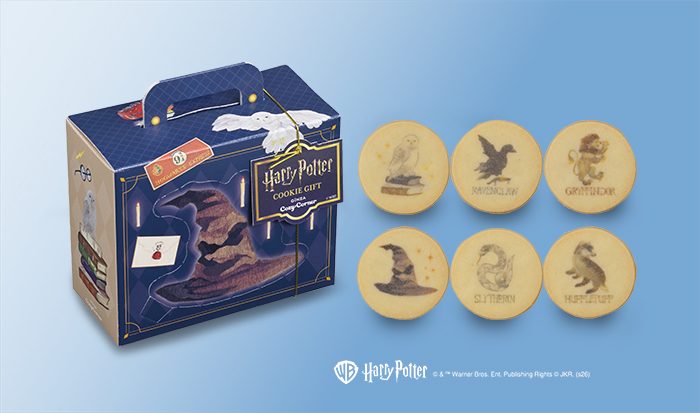 ハリー・ポッター クッキーギフト6個入 魔法かばん型ボックスとホグワーツ各寮の象徴動物をプリントしたクッキー