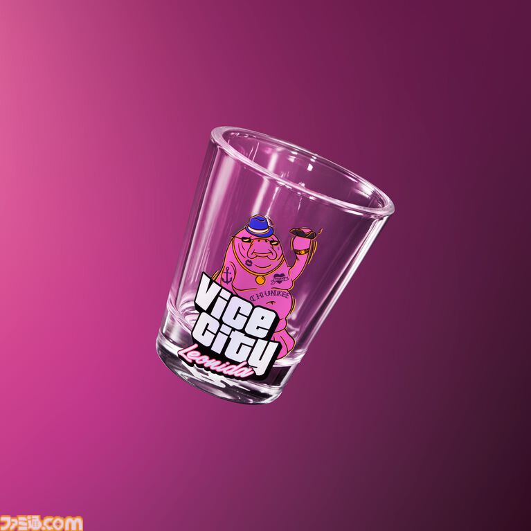 マナティーのチャンキーが描かれたGTA6のショットグラス