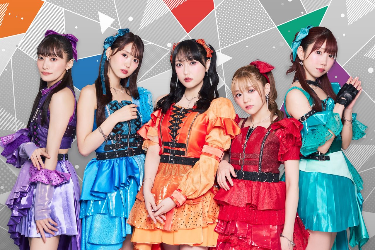 i☆Ris メンバー5人のアーティスト写真
