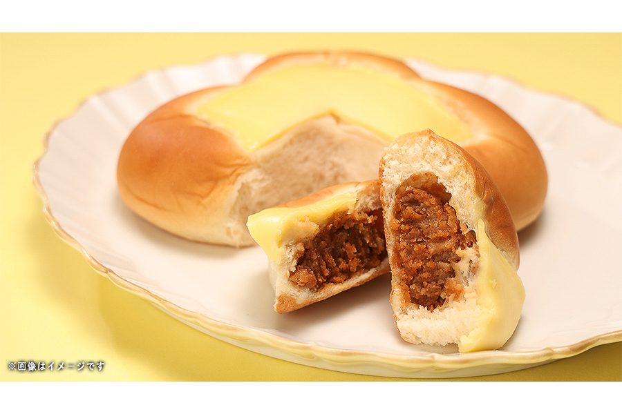 ローソンストア100 マヨのせちゃったメンチカツぱんの中身