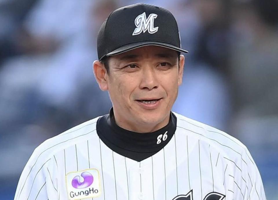 ロッテのサブロー監督 ユニフォーム姿