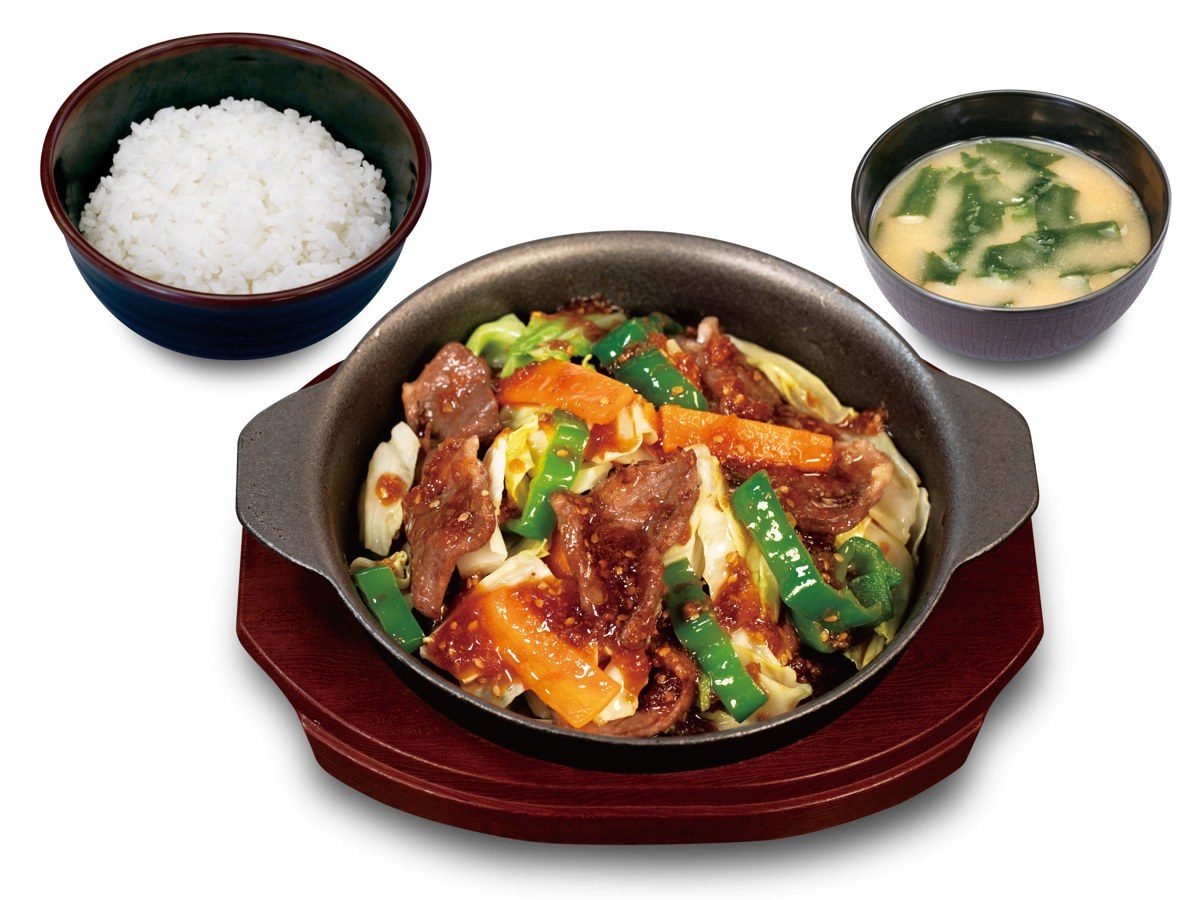 松のや ジンギスカン定食 ご飯とみそ汁付きの全体写真