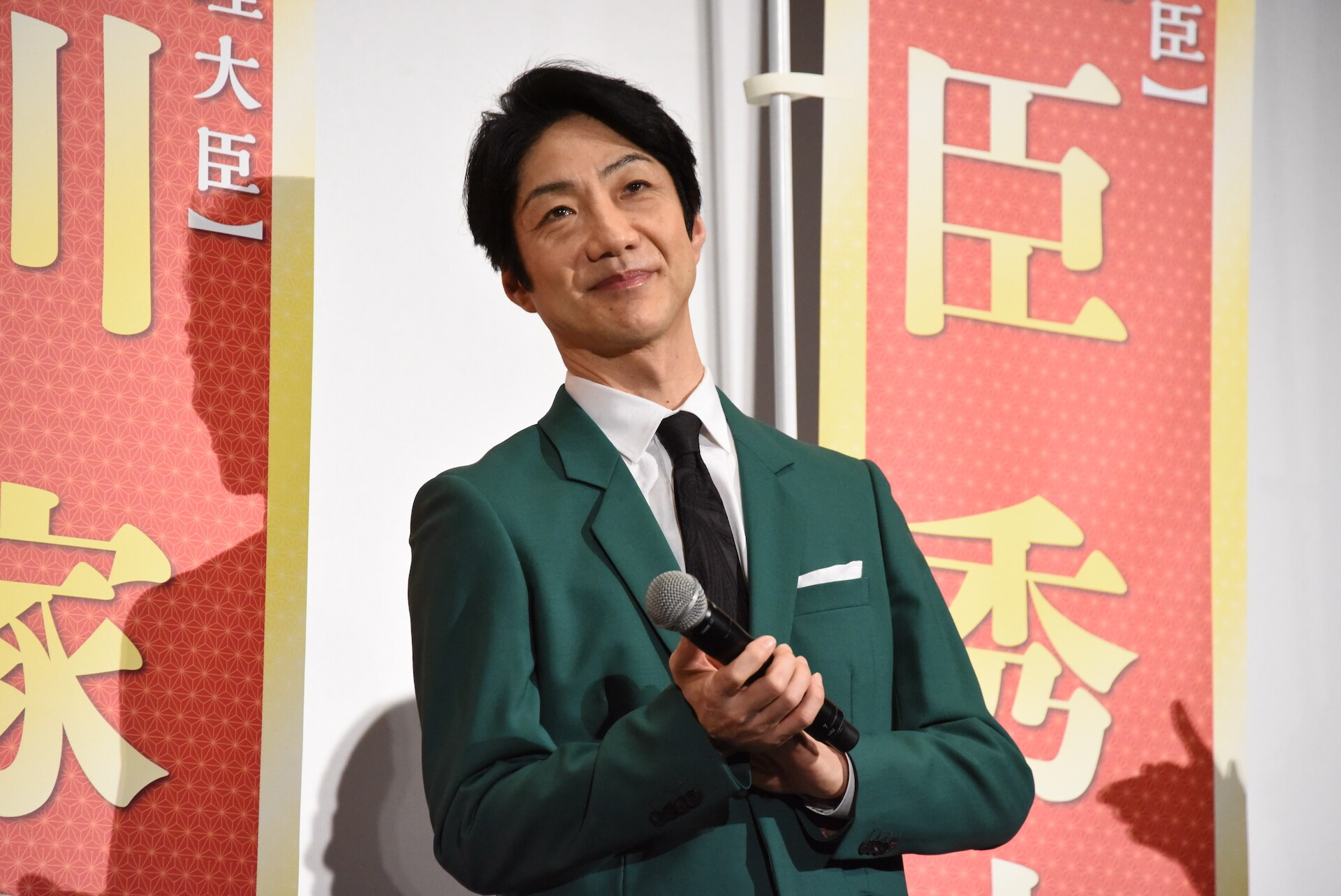 初日舞台挨拶に登壇したキャストの一人