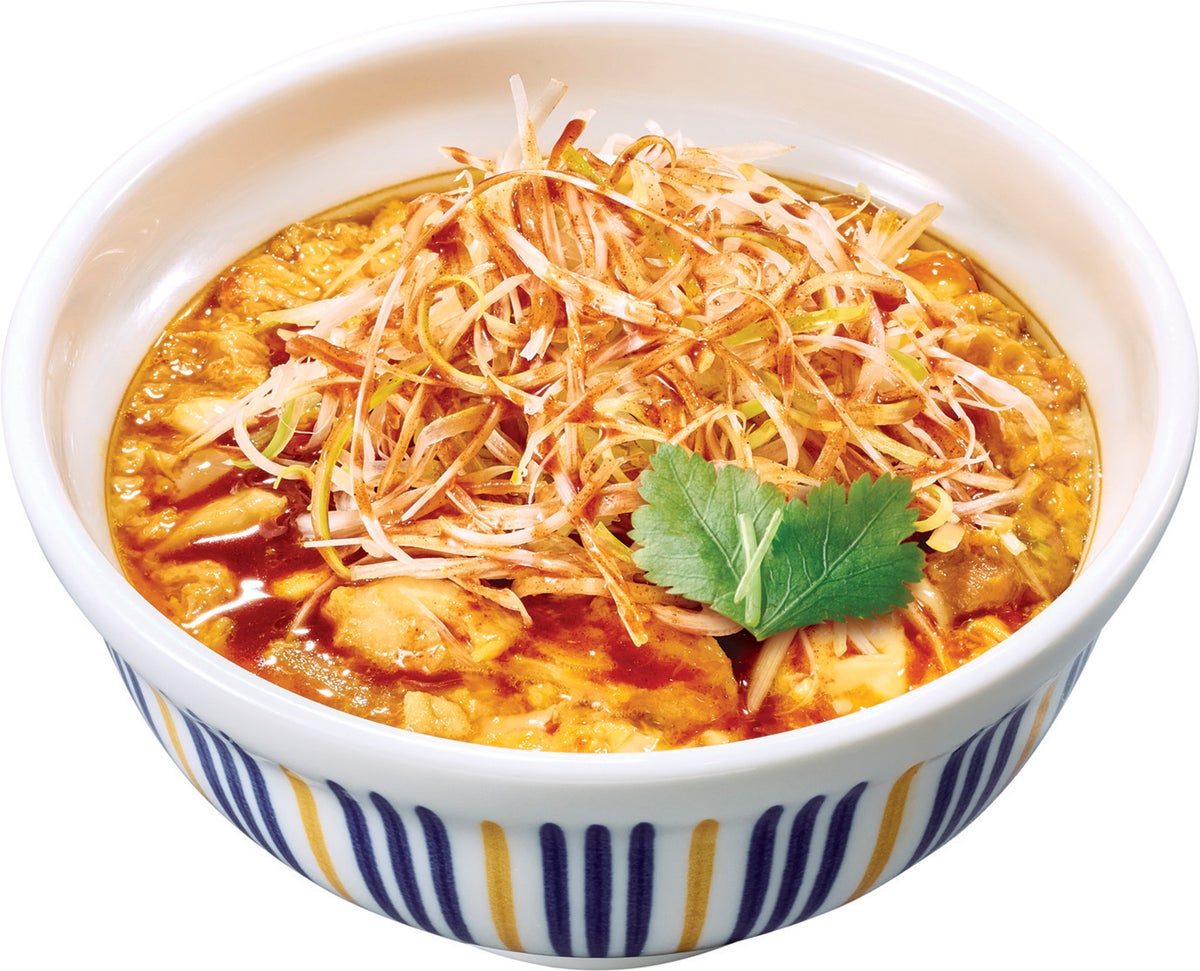 なか卯 痺辛麻辣親子丼 白髪ねぎと麻辣だれをのせた親子丼