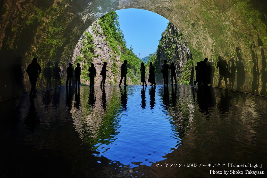 大地の芸術祭 清津峡渓谷トンネル Tunnel of Light マ・ヤンソン MADアーキテクツ