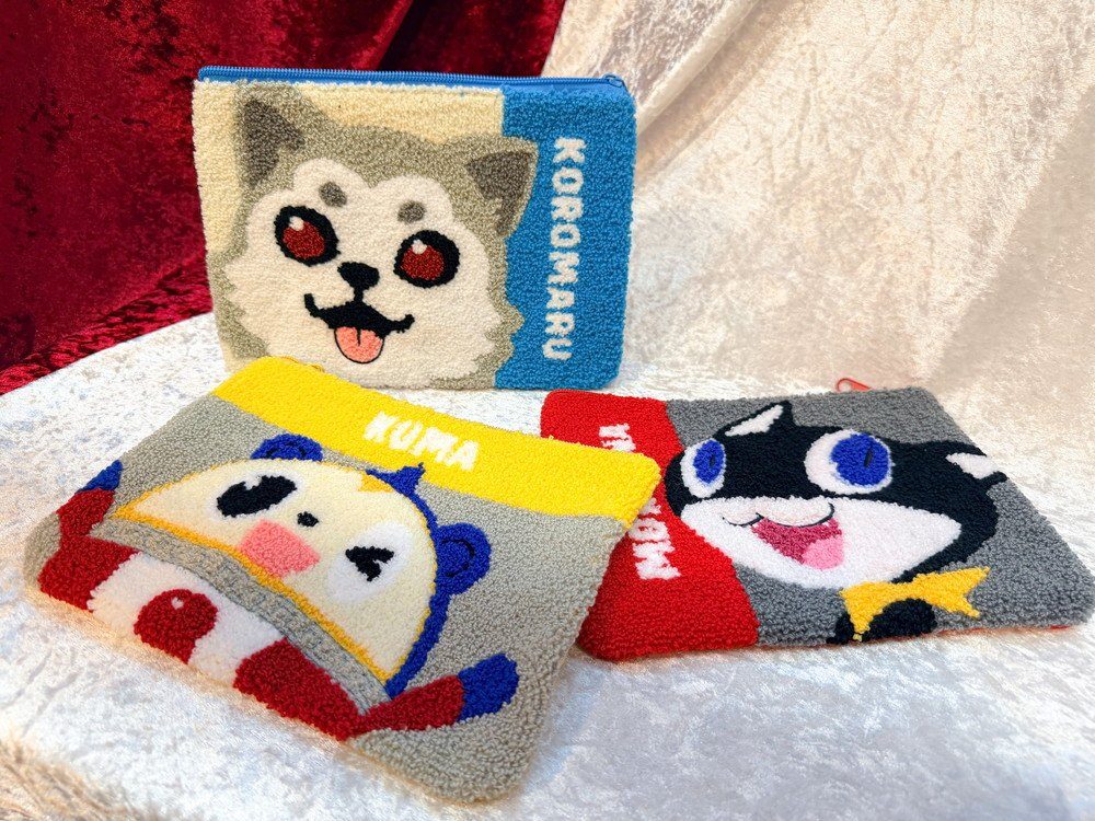 コロマル・クマ・モルガナのサガラ刺繍ポーチ