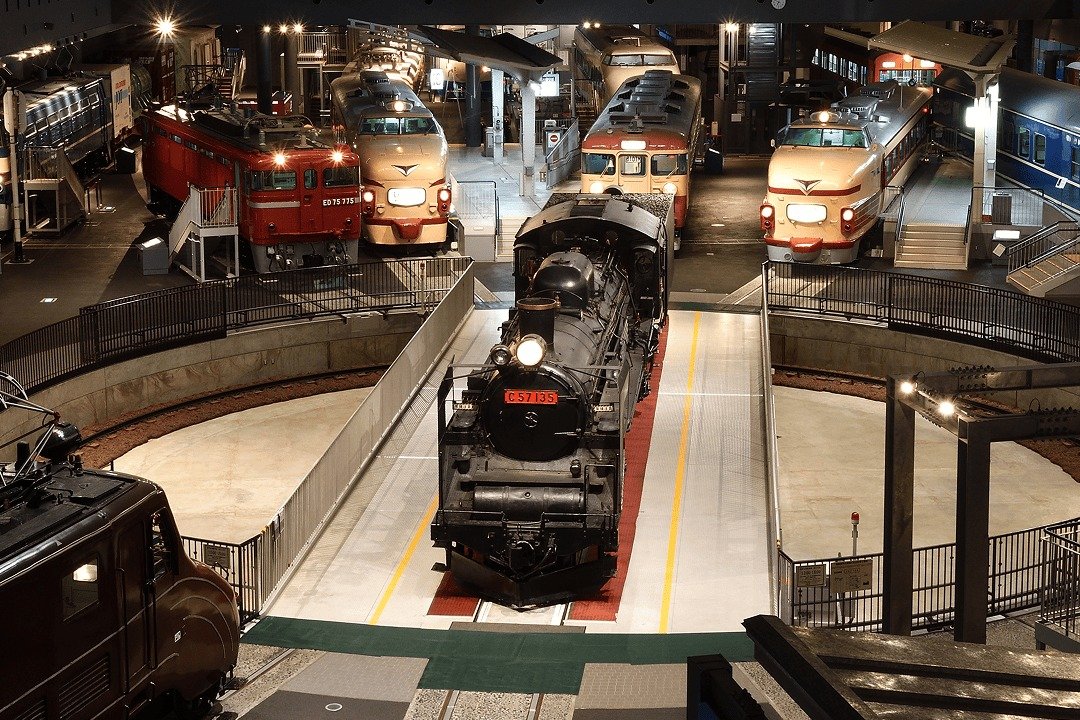 鉄道博物館の展示 転車台のSL Pontaパス ポイントプレミアム交換の特典