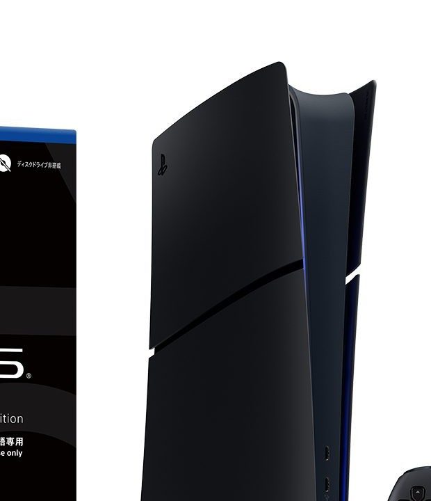 ミッドナイト ブラックのPS5デジタル・エディション本体とDualSense ワイヤレスコントローラー